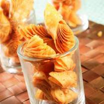 Cara membuat Kue Goreng Ebi - Resep Masakan Rumahan