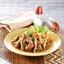 Cara membuat Oseng Daging Genjer Cabai Iris - Resep Masakan Rumahan