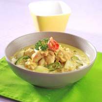 Cara membuat Ayam Kari Tumis Cabai Hijau - Resep Masakan Rumahan