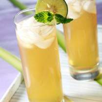 Cara membuat Punch Apel Berempah - Resep Masakan Rumahan