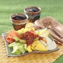 Cara membuat Rujak Buah - Resep Masakan Rumahan