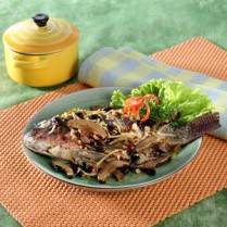 Cara membuat Ikan Tim Jamur Taosi - Resep Masakan Rumahan