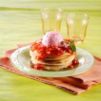 Cara membuat Pancake Stroberi - Resep Masakan Rumahan