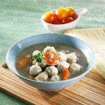 Cara membuat Bakso Lele Kuah Tomyam - Resep Masakan Rumahan