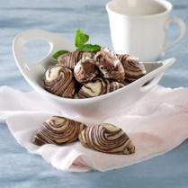 Cara membuat Pia Lapis Cokelat - Resep Masakan Rumahan