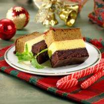 Cara membuat Triple Colour Cake - Resep Masakan Rumahan