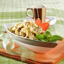 Cara membuat Semprit Vanila Tabur Biskuit - Resep Masakan Rumahan