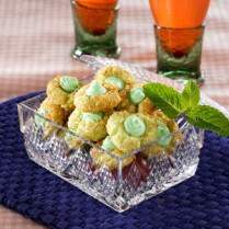 Cara membuat Pandan Thumbprint Cookies - Resep Masakan Rumahan