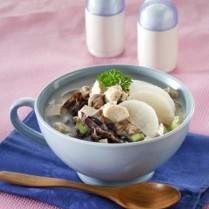 Cara membuat Sup Ayam Lobak - Resep Masakan Rumahan