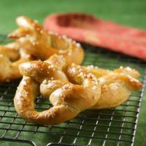 Cara membuat Pretzel - Resep Masakan Rumahan