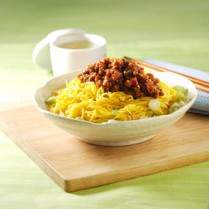 Cara membuat Mi Labu Topping Daging - Resep Masakan Rumahan