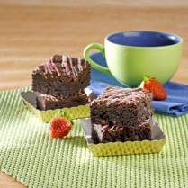 Cara membuat Cake Cokelat Ketan Hitam - Resep Masakan Rumahan