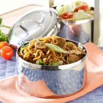 Cara membuat Mi Goreng Bakso - Resep Masakan Rumahan