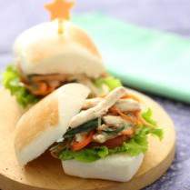 Cara membuat Mantau Chicken Salad Sandwich - Resep Masakan Rumahan