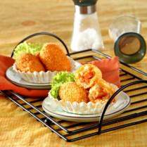 Cara membuat Kroket Singkong Sosis Pedas - Resep Masakan Rumahan