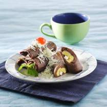 Cara membuat Dadar Gulung Cokelat Pisang Keju - Resep Masakan Rumahan