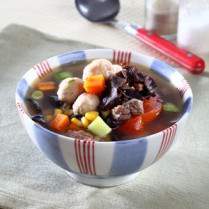 Cara membuat Sup Bola-Bola Gurih - Resep Masakan Rumahan
