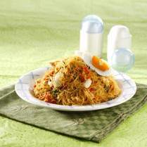 Cara membuat Bihun Goreng Telur Asin - Resep Masakan Rumahan