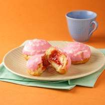 Cara membuat Donat Isi Stroberi - Resep Masakan Rumahan