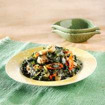 Cara membuat Tumis Daun Pepaya Cumi Asin - Resep Masakan Rumahan