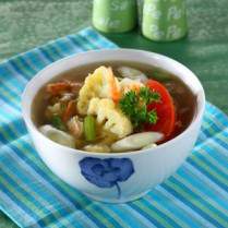 Cara membuat Kuah Kembang Kol Bumbu Iris - Resep Masakan Rumahan