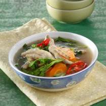 Cara membuat Sup Selada Aie Ceker Ayam - Resep Masakan Rumahan