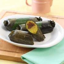 Cara membuat Lontong Kuning Isi Sambal Goreng Ati - Resep Masakan Rumahan