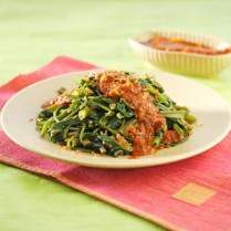 Cara membuat Kangkung Pelecing Rebon - Resep Masakan Rumahan