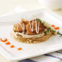 Cara membuat Saute Enoki With Grilled Scallop - Resep Masakan Rumahan